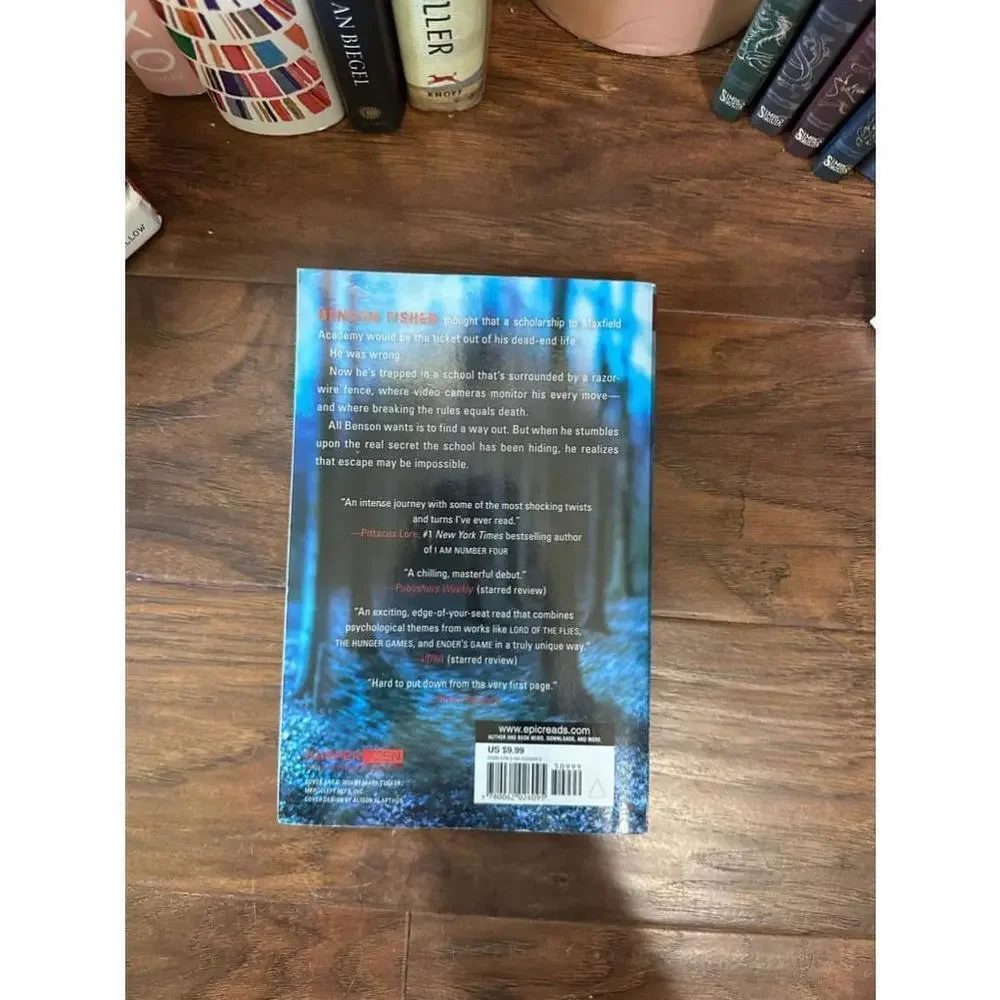 Variant Book - Picture 2 of 7